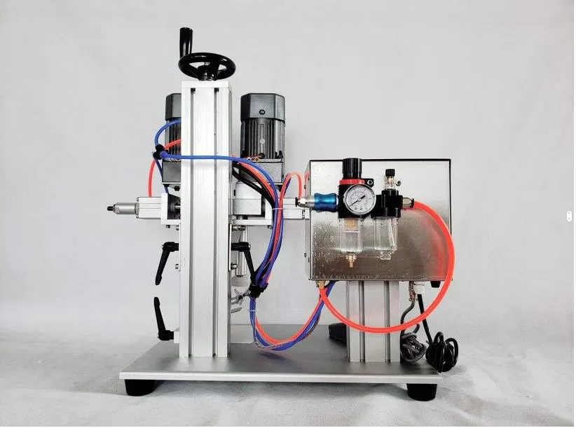 Máy Xoáy Nắp Chai Để Bàn Bán Tự Động HADC-DA09
