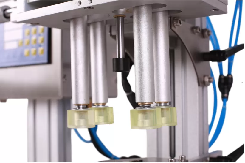 Máy siết nắp chai bán tự động DN-63 HADG-DA03