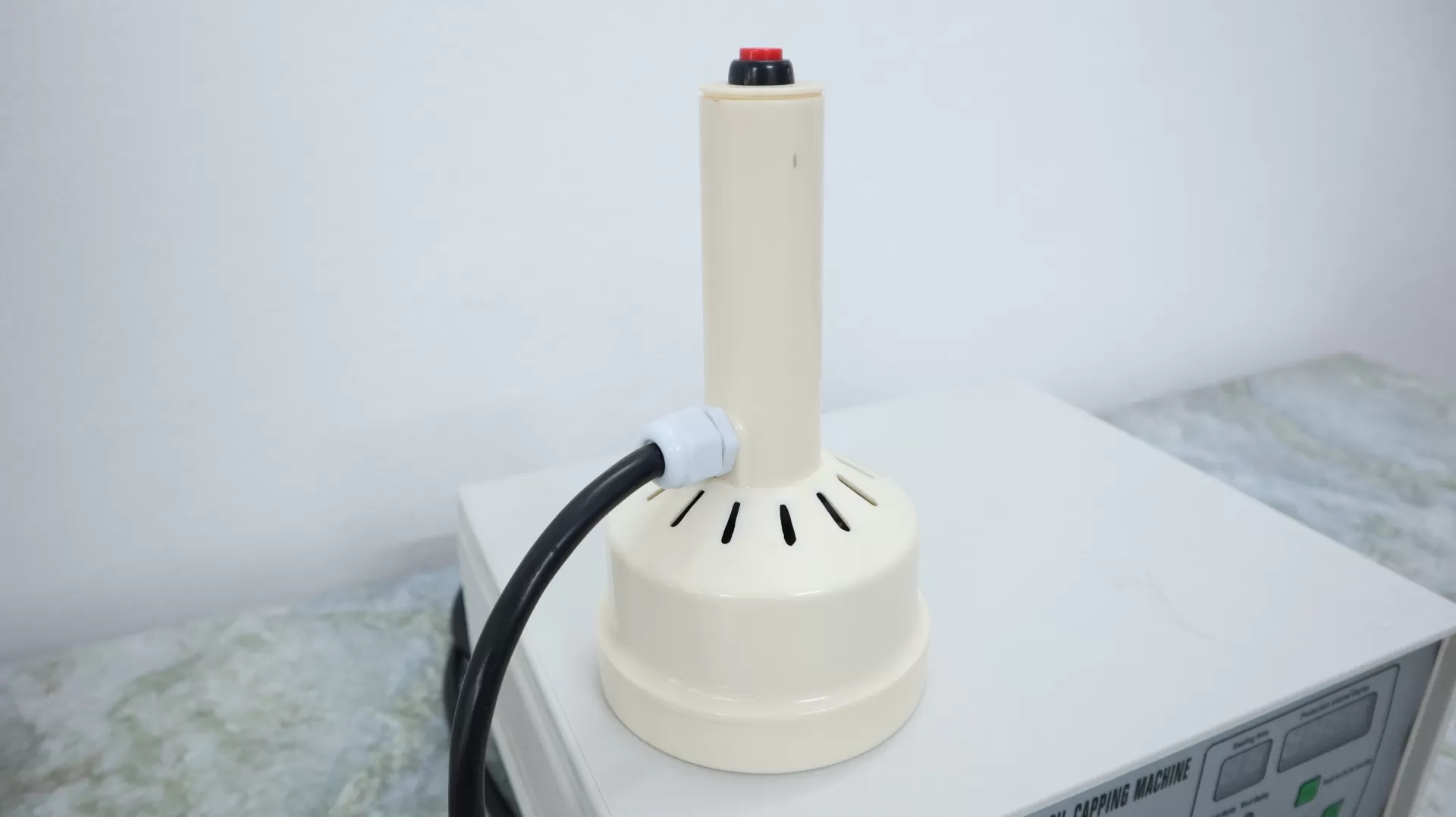 Máy Dán Màng Seal Bán Tự Động 500C HADG-E02