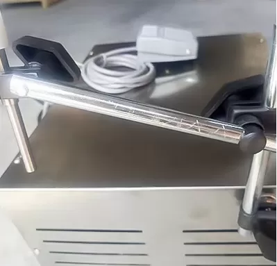 chiết rót bơm nhu động chuyên dụng cho hóa chất ăn mòn (bơm không tiếp xúc) HADG-CR13