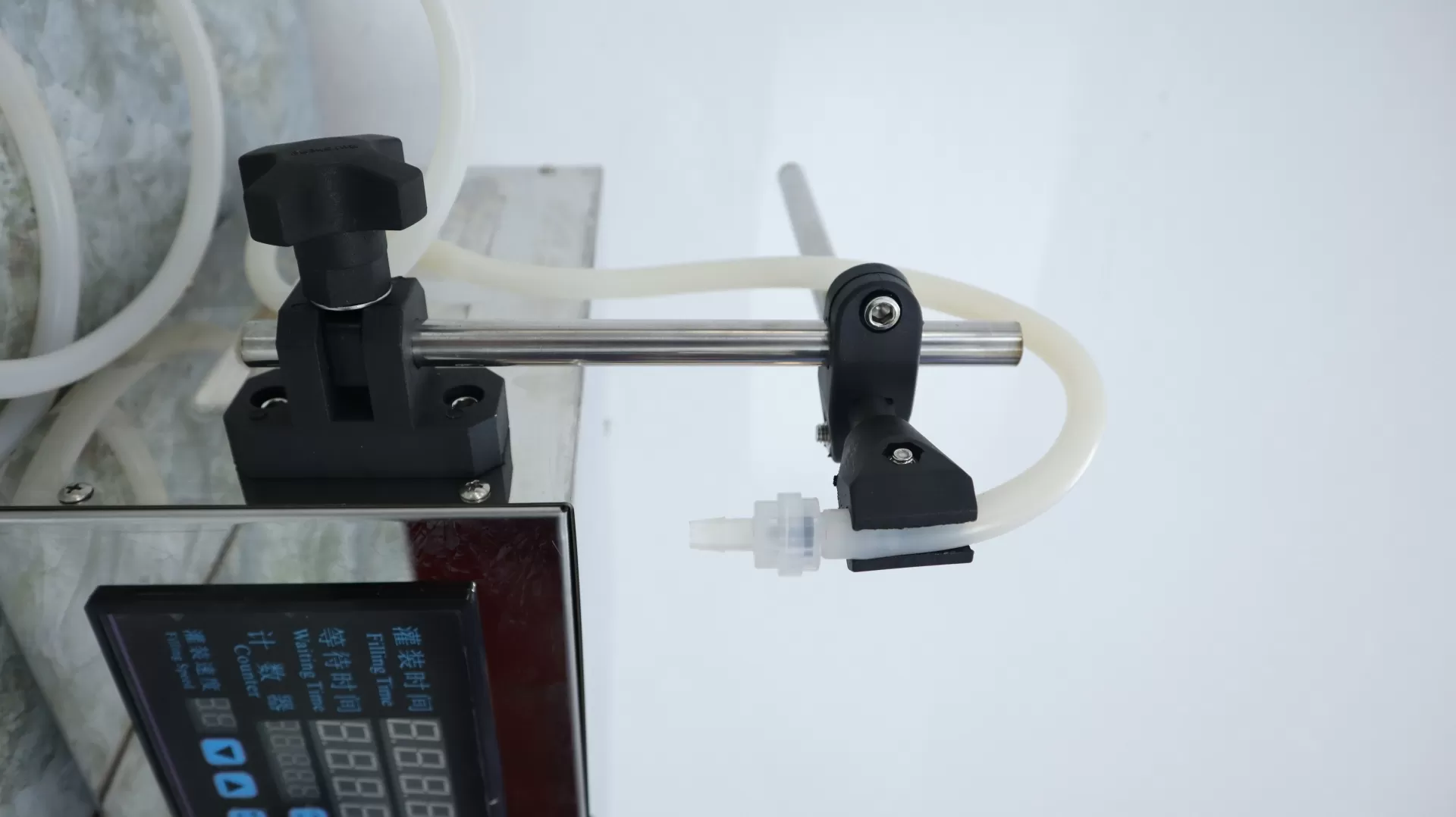 Máy chiết rót bơm từ tính 1 vòi HADG-CR14