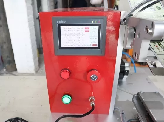 Máy dán nhãn chai tròn bán tự động HADG-3T1