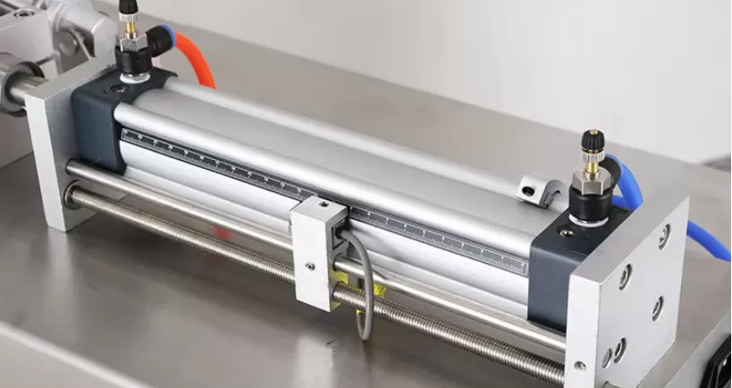 Máy đóng gói dung dịch lỏng 4 biên khí nén 10-3000ML HADG-DD21