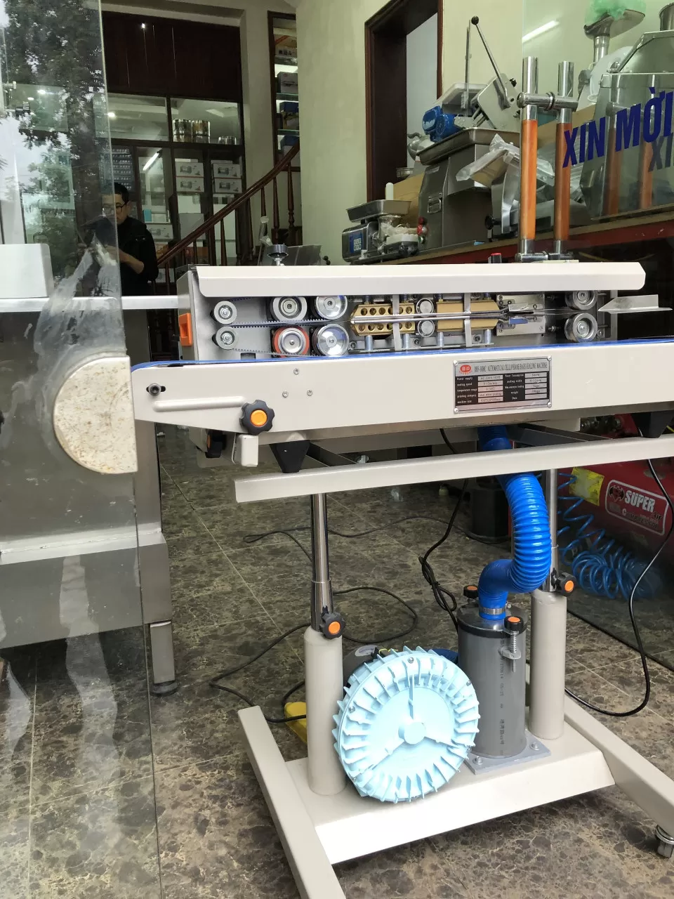 Máy hàn miệng túi liên tục thổi khí DBF-1000 HADF-HLA08