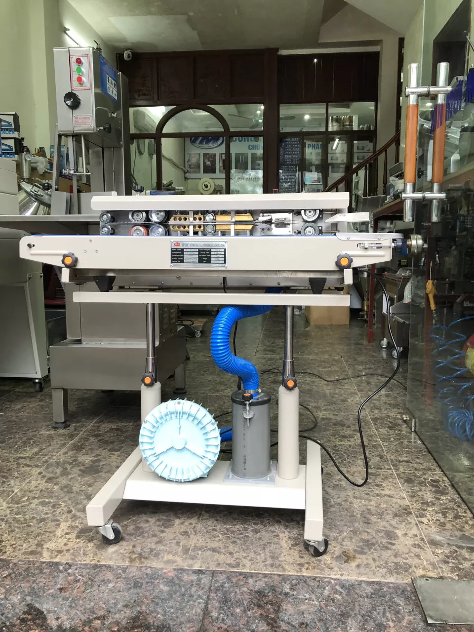 Máy hàn miệng túi liên tục thổi khí DBF-1000 HADF-HLA08