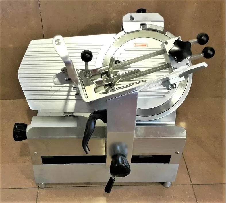 Máy Thái Thịt Chín Và Đông Lạnh Tự Động SL300B TATP-E07