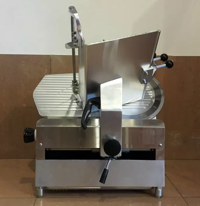 Máy Thái Thịt Chín Và Đông Lạnh Tự Động SL300B TATP-E07