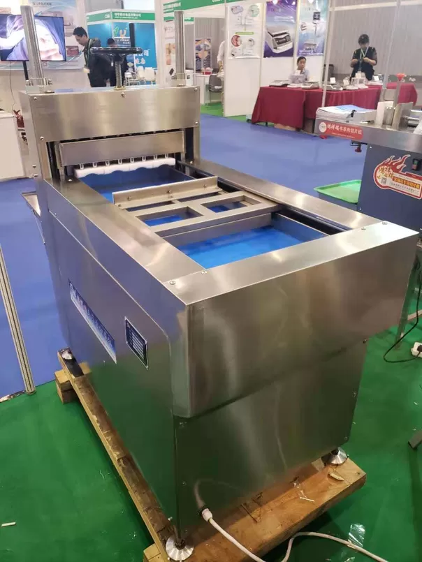 Máy Thái Thịt Đông Lạnh Công Nghiệp 4 Đầu 300KG TATP-E16