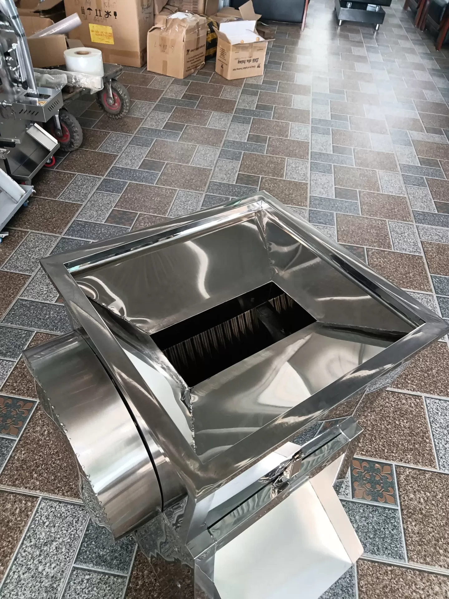 Máy thái thịt công nghiệp 250x180mm TATP-E17