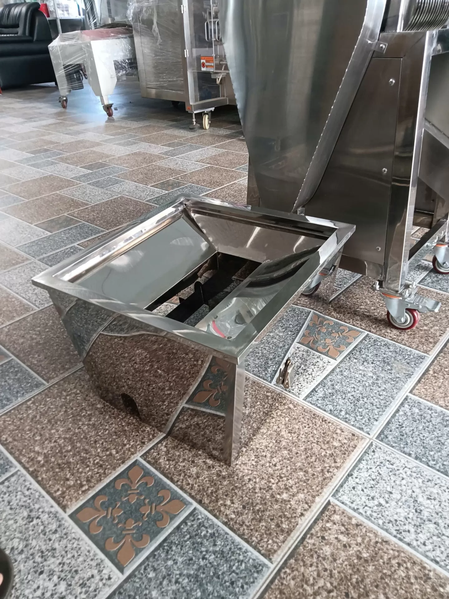 Máy thái thịt công nghiệp 250x180mm TATP-E17