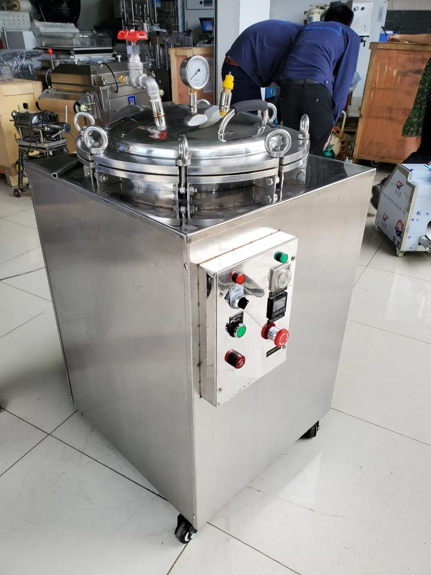 Nồi hấp tiệt trùng dạng đứng TATP-A15