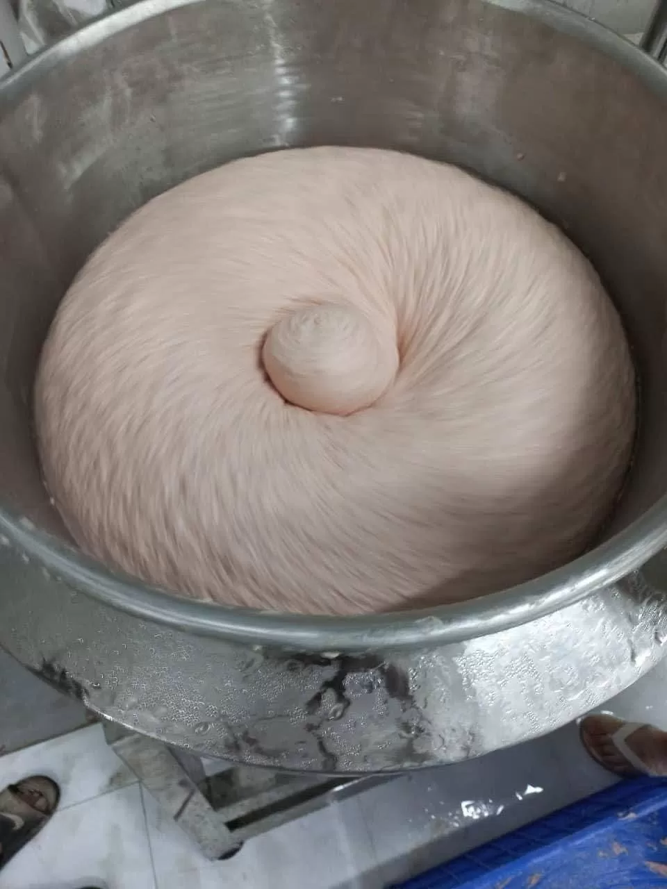 Máy xay giò chả có biến tần 15kg TATP-C16