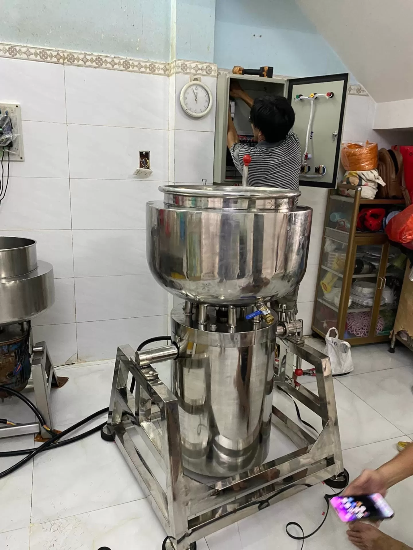 Máy xay giò chả có biến tần 25kg TATP-C18
