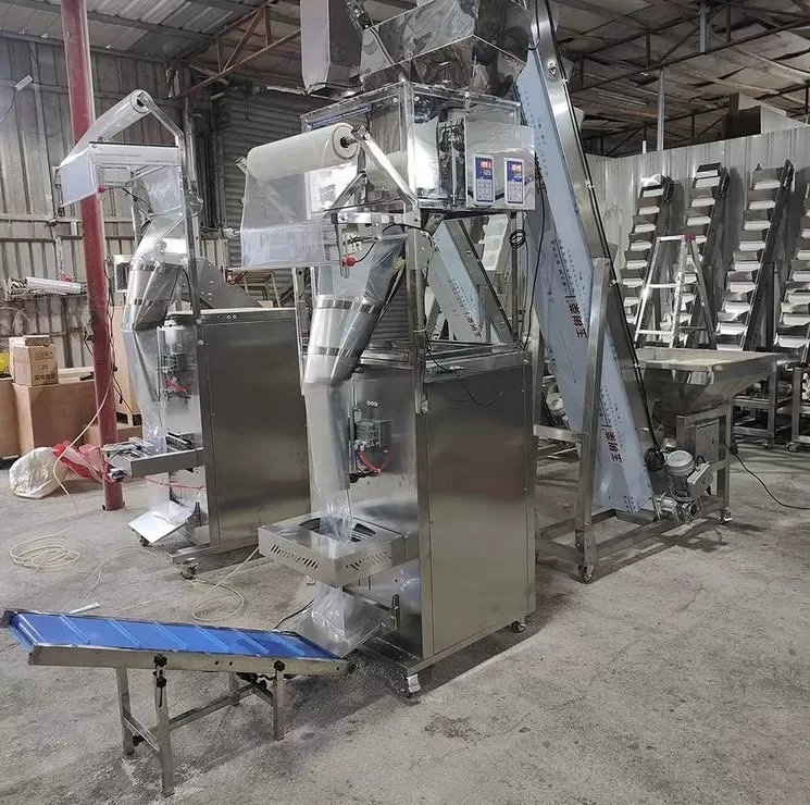 Máy đóng gói định lượng hỗn hợp 2 đầu cân điện tử khí nén100-3000Gram ( hàn 3 biên theo yêu cầu)  HADG-DD17-2