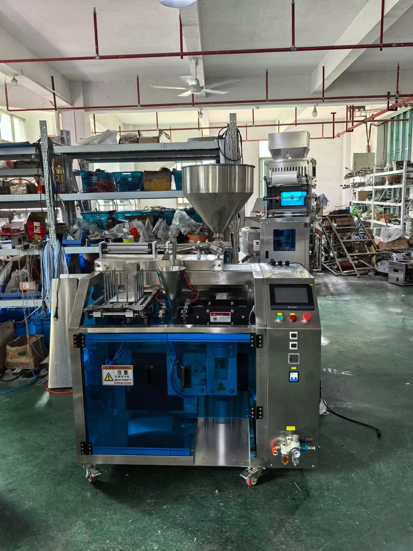Máy đóng gói dung dịch túi rời khí nén 5 -500Ml HADG-DD27