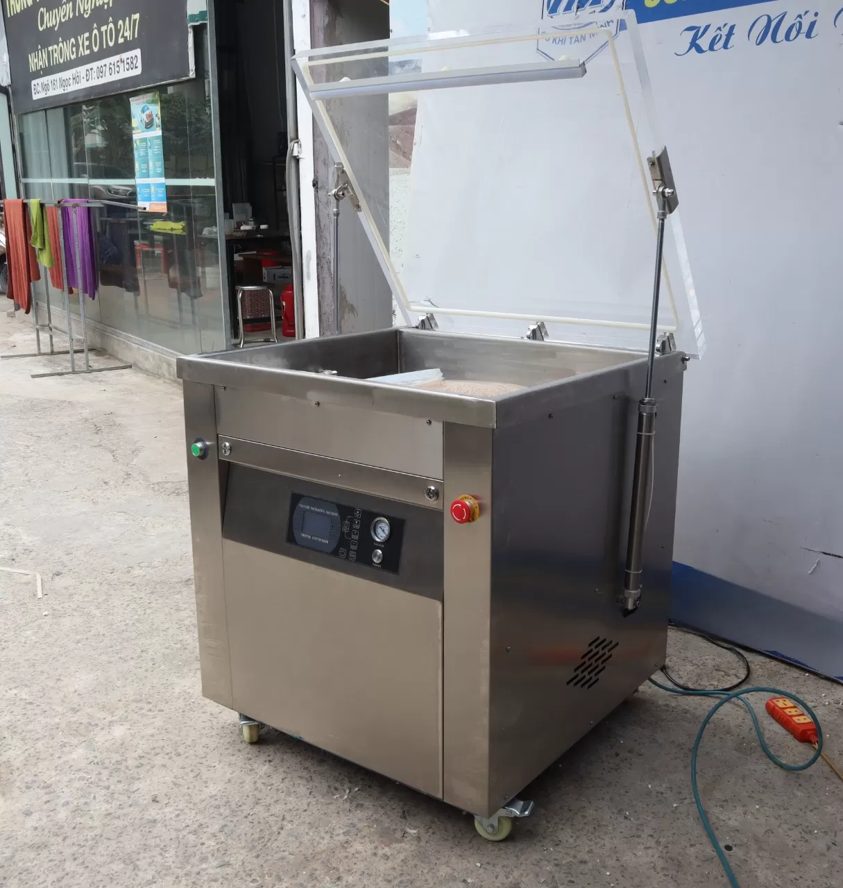 Máy hút chân không dàn đều 700 HADG-C19