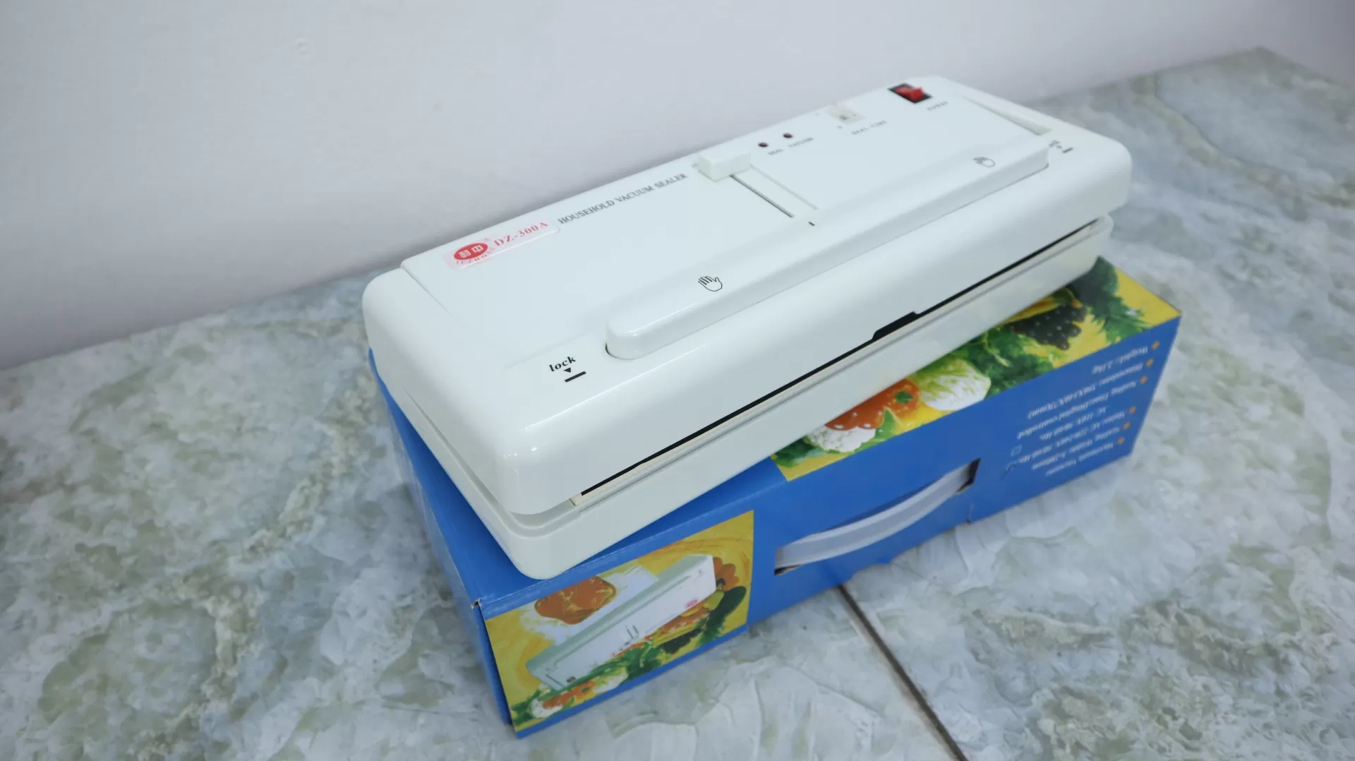 Máy hút chân không DZ-300A HADG-C01