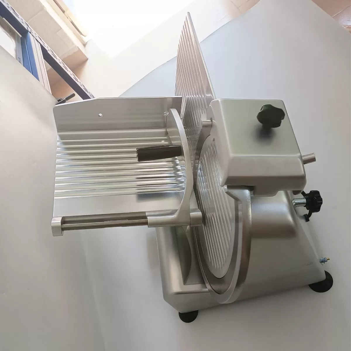 Máy thái thịt chín và đông lạnh ES300 TATP-E06
